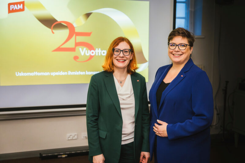 PAMin puheenjohtaja Annika Rönni-Sällinen ja toiminnanjohtaja Heidi Lehikoinen